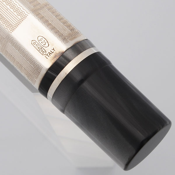 Montegrappa Privilege Deco (Large) Rollerball Pen - Faceted